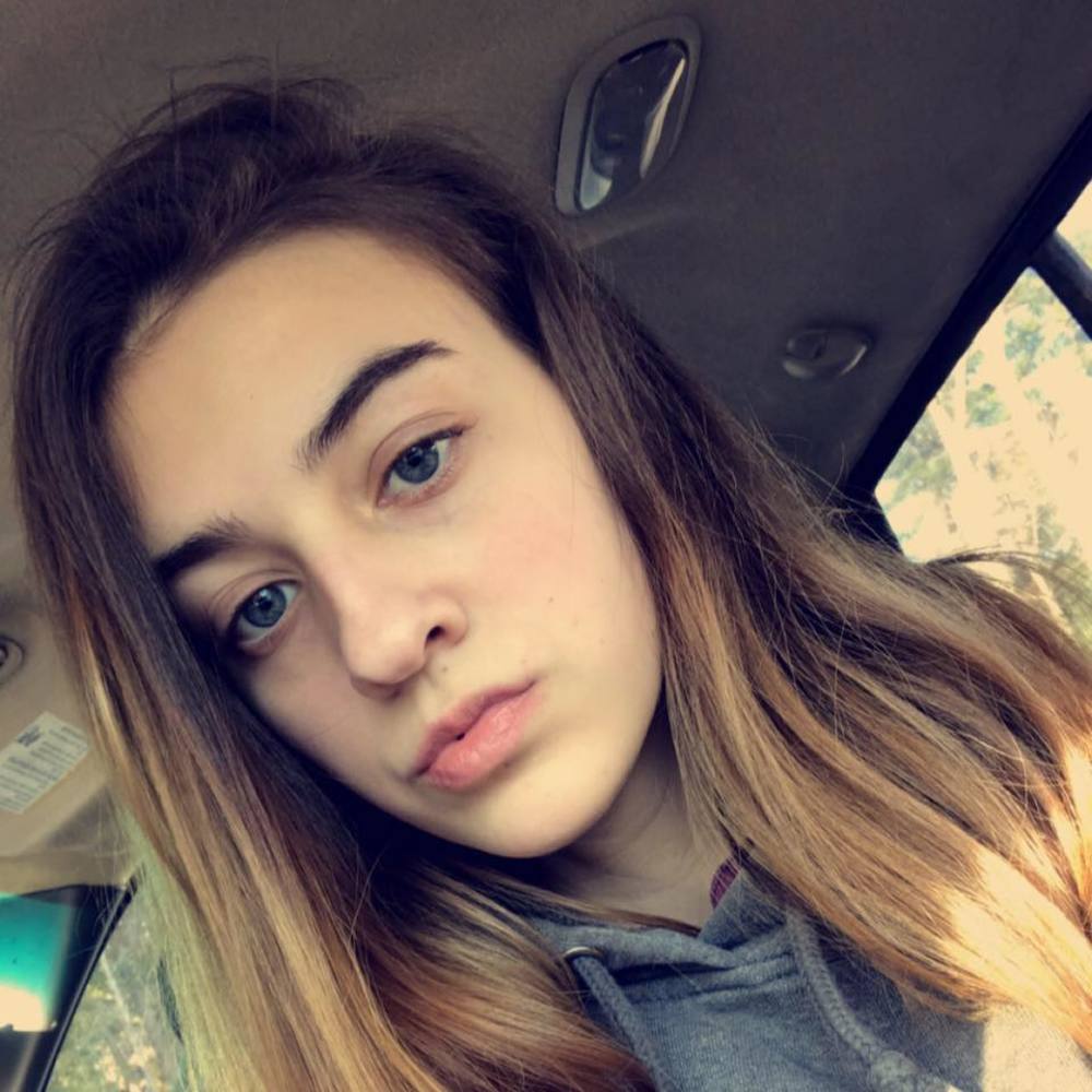 Meet your Posher, Sydnee